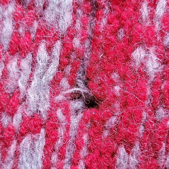 Vintage BEAVER CANOE Hand Knit Fair Isle Sweater - Picture 5 of 6